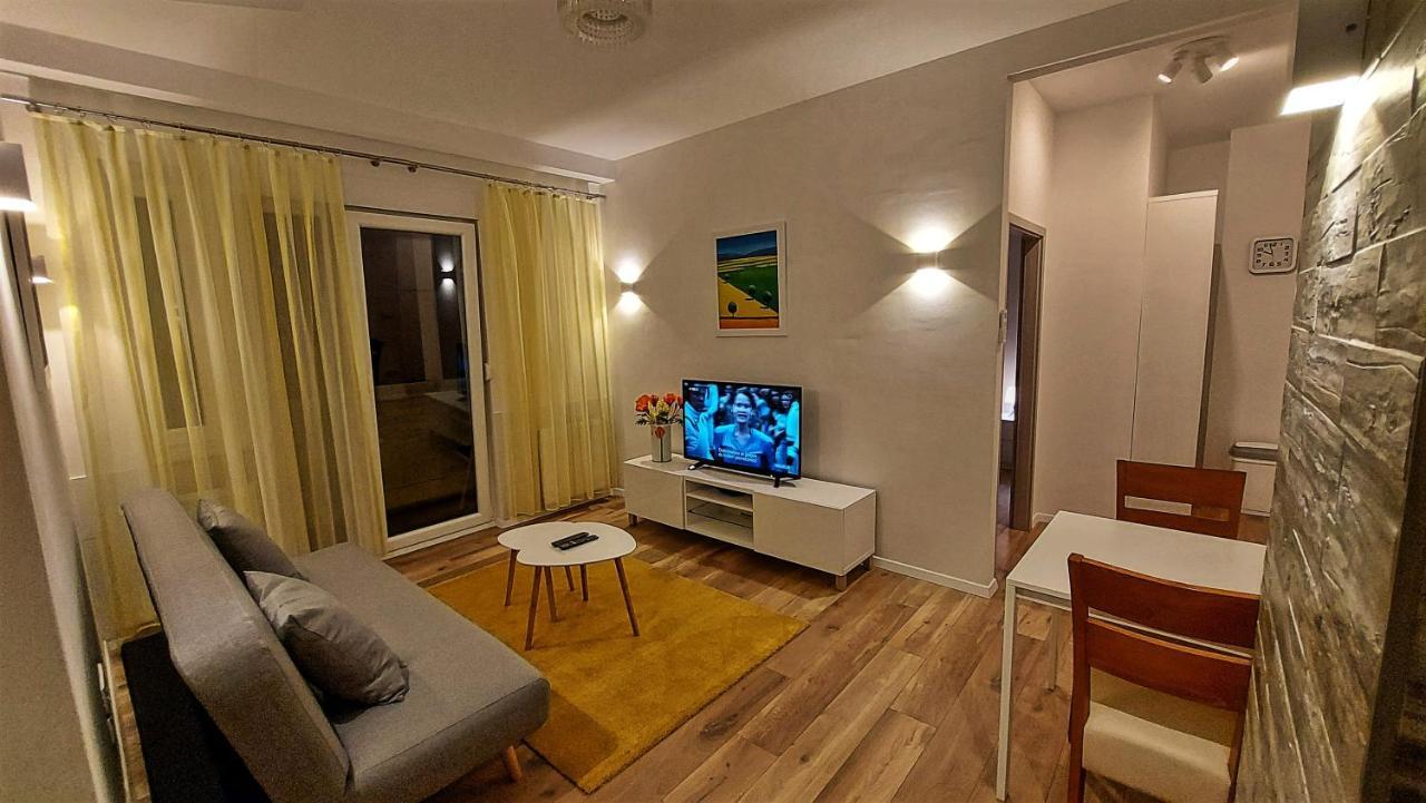 Apartments Square Zagreb Buitenkant foto